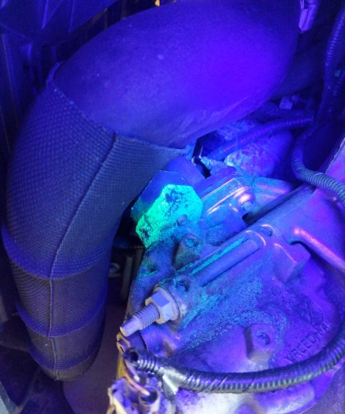 Air Conditioning Leak Detection UV Dye